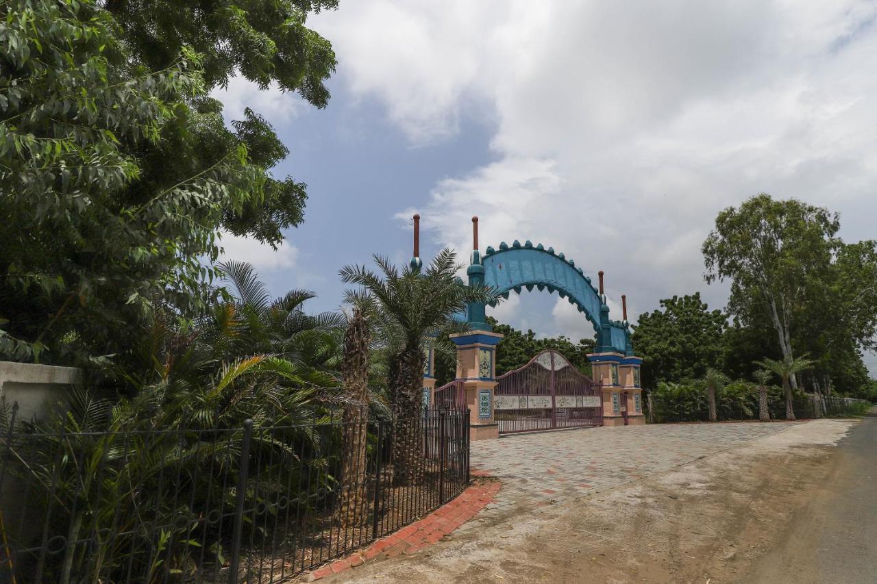 Capital O 49279 Chhab Chhaba Chhab Water Fun Park & Resort Damka Exteriör bild