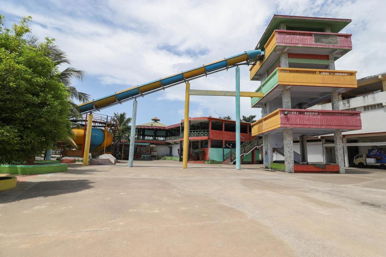 Capital O 49279 Chhab Chhaba Chhab Water Fun Park & Resort Damka Exteriör bild
